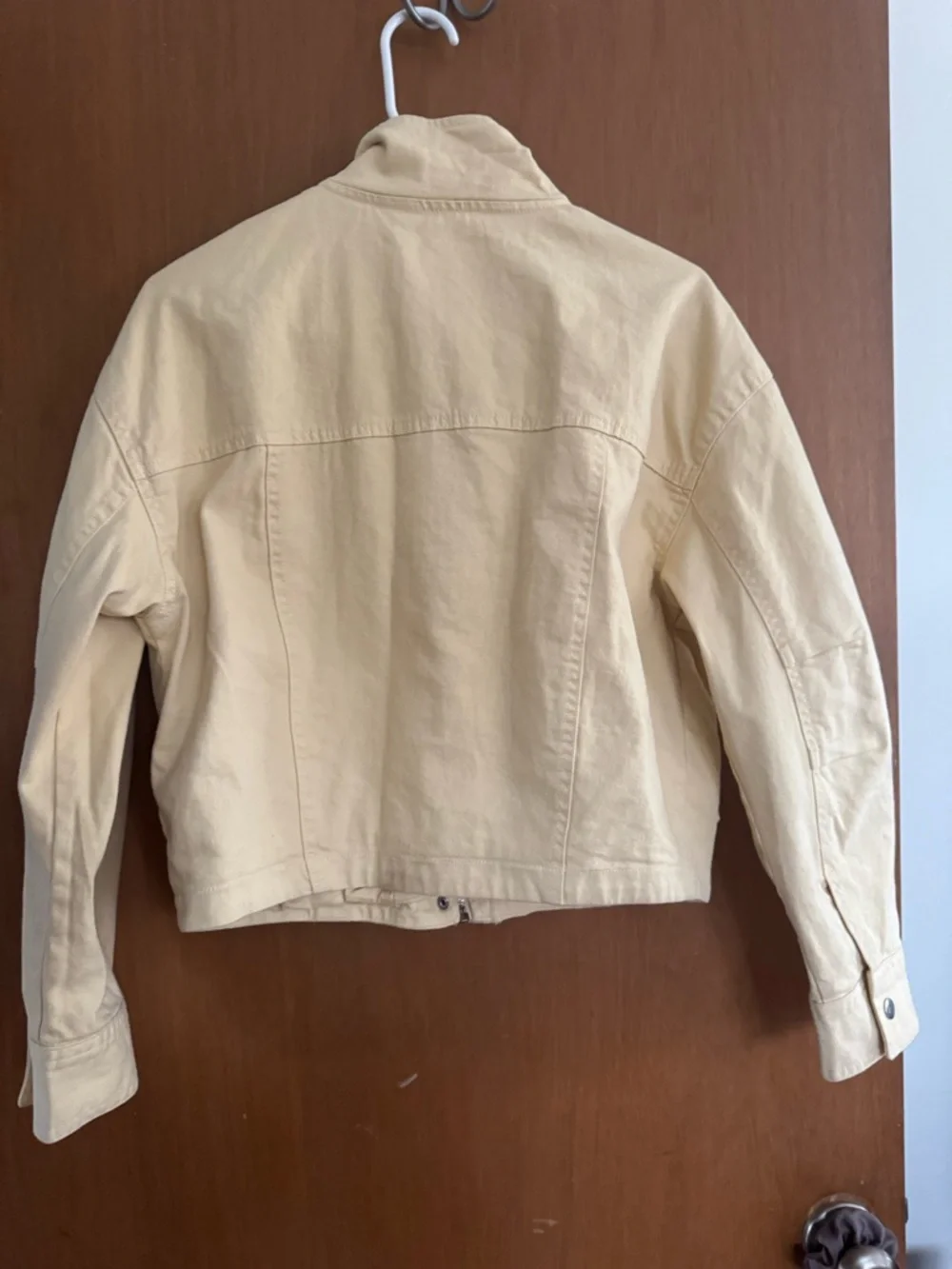 Women's Utility Fashion Jacket - Universal Thread™ Yellow XS. NWT - Picture 3 of 4